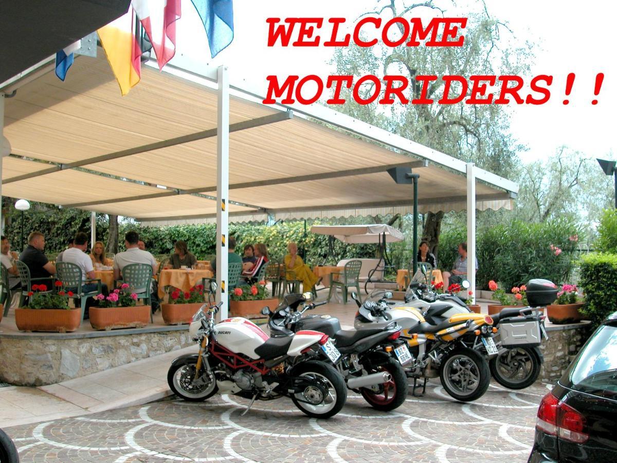 Hotel Florida Limone sul Garda Exteriör bild