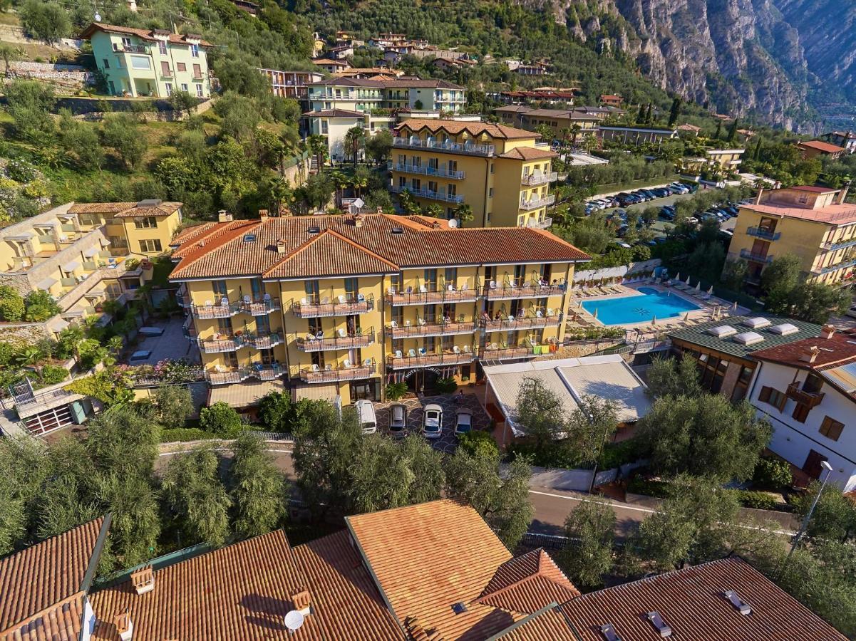 Hotel Florida Limone sul Garda Exteriör bild
